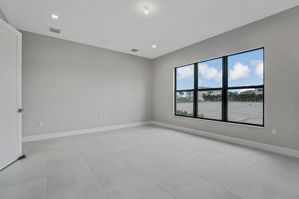 Apex at Avenir - Residential