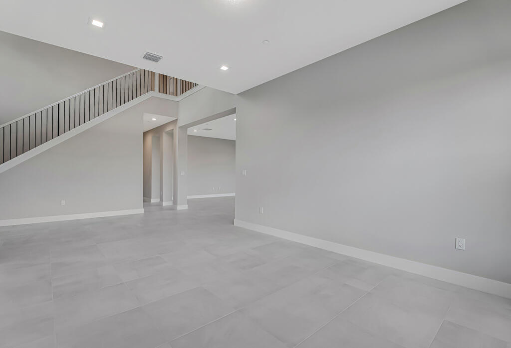Apex at Avenir - Residential