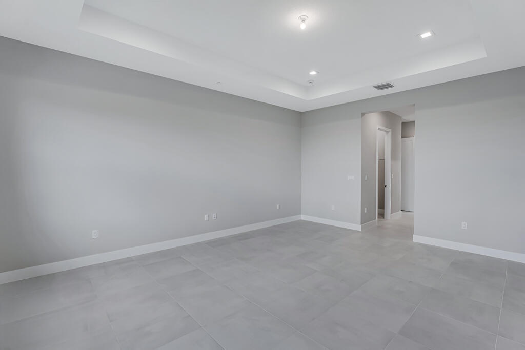 Apex at Avenir - Residential
