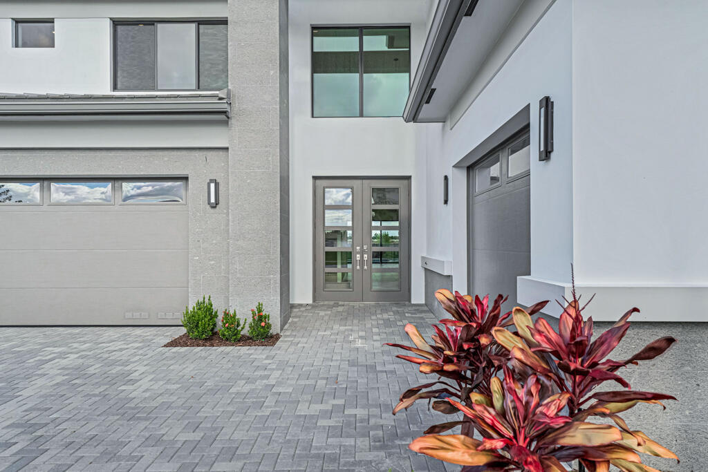 Apex at Avenir - Residential