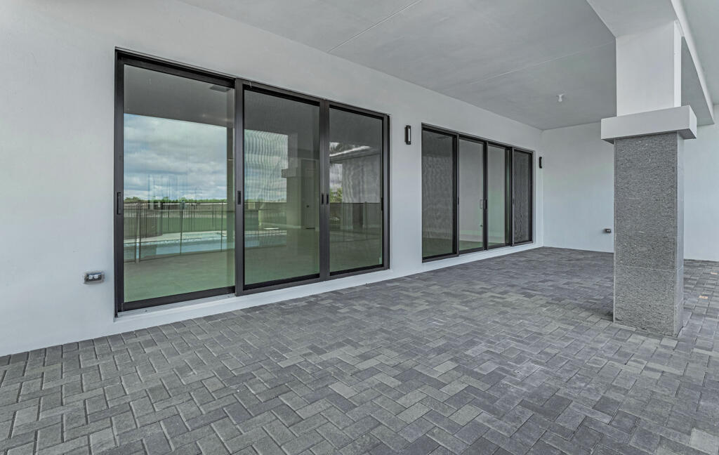 Apex at Avenir - Residential
