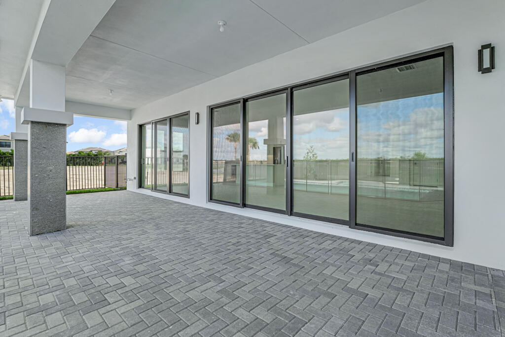 Apex at Avenir - Residential