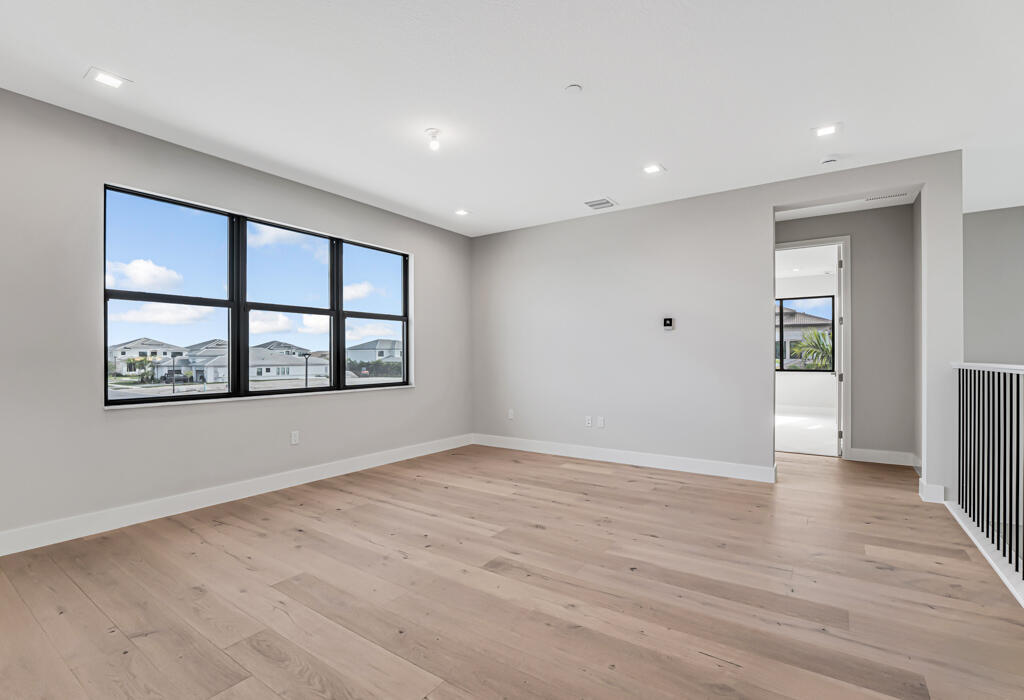 Apex at Avenir - Residential