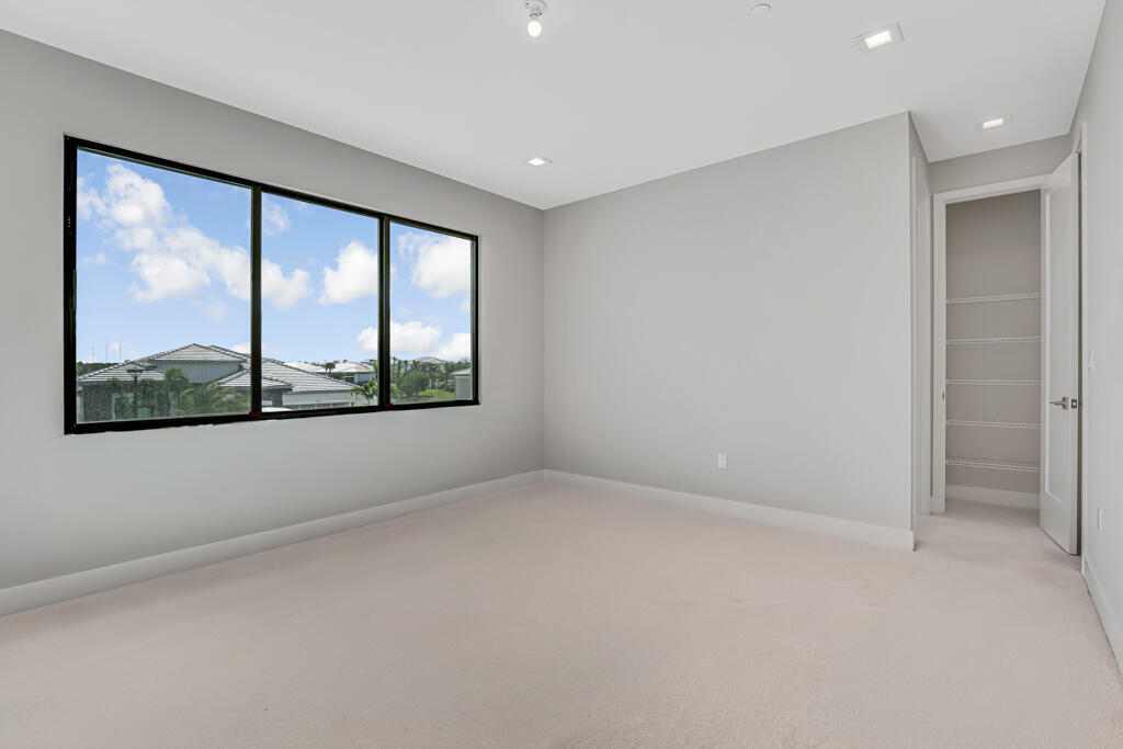 Apex at Avenir - Residential