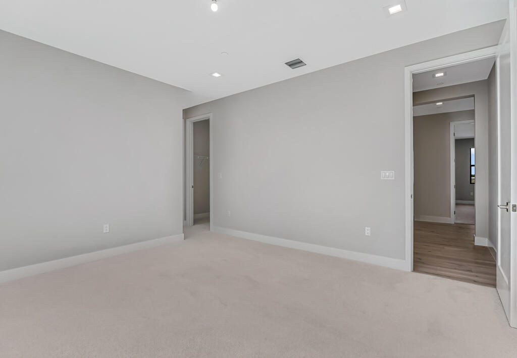 Apex at Avenir - Residential