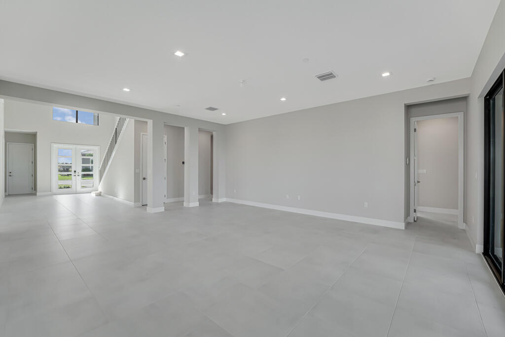 Apex at Avenir - Residential