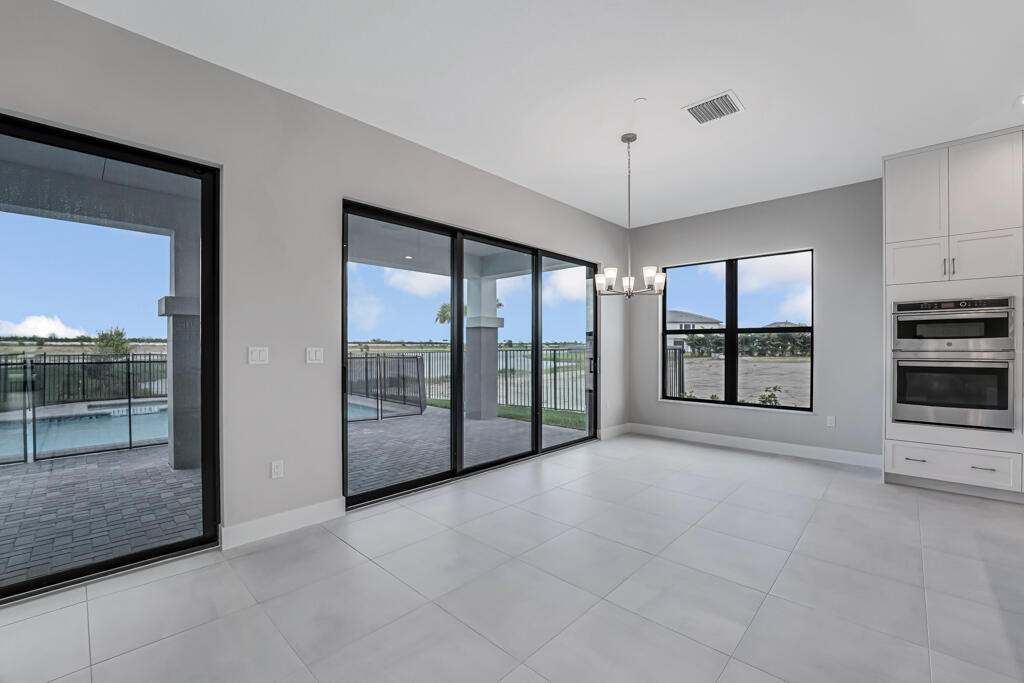 Apex at Avenir - Residential