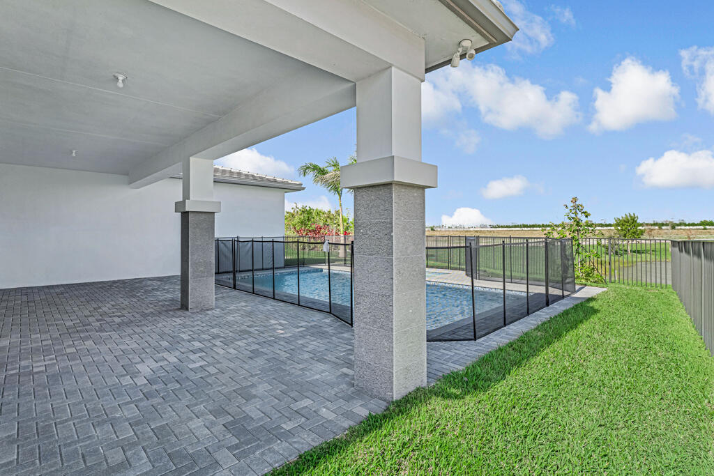 Apex at Avenir - Residential