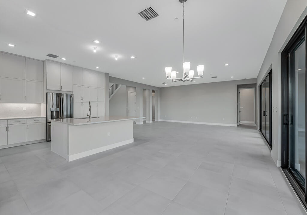 Apex at Avenir - Residential
