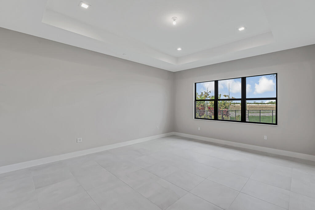 Apex at Avenir - Residential