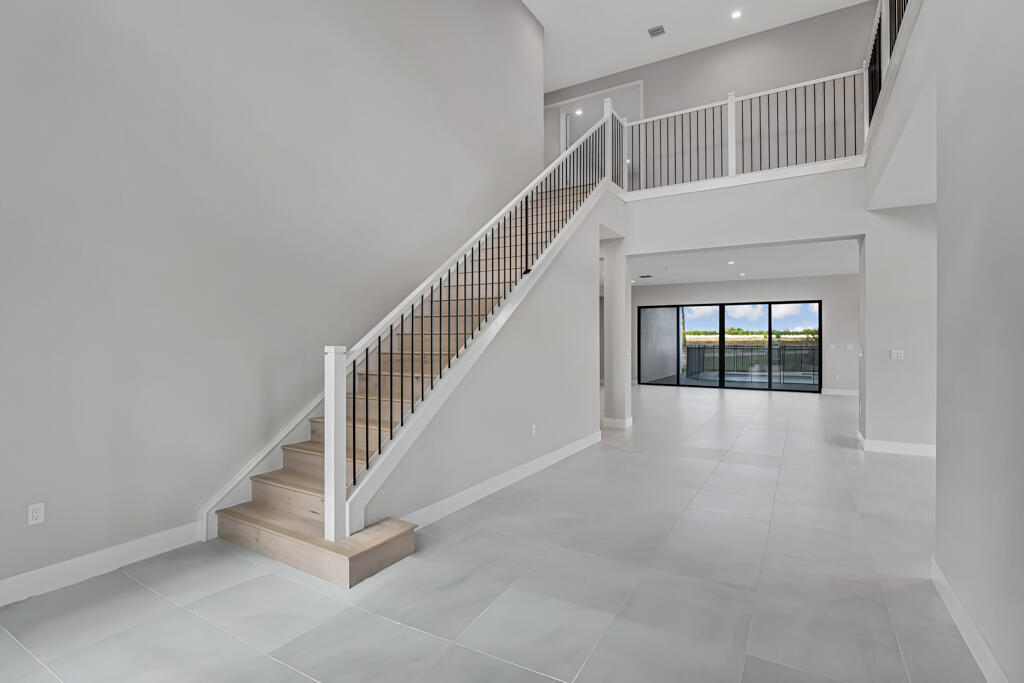 Apex at Avenir - Residential