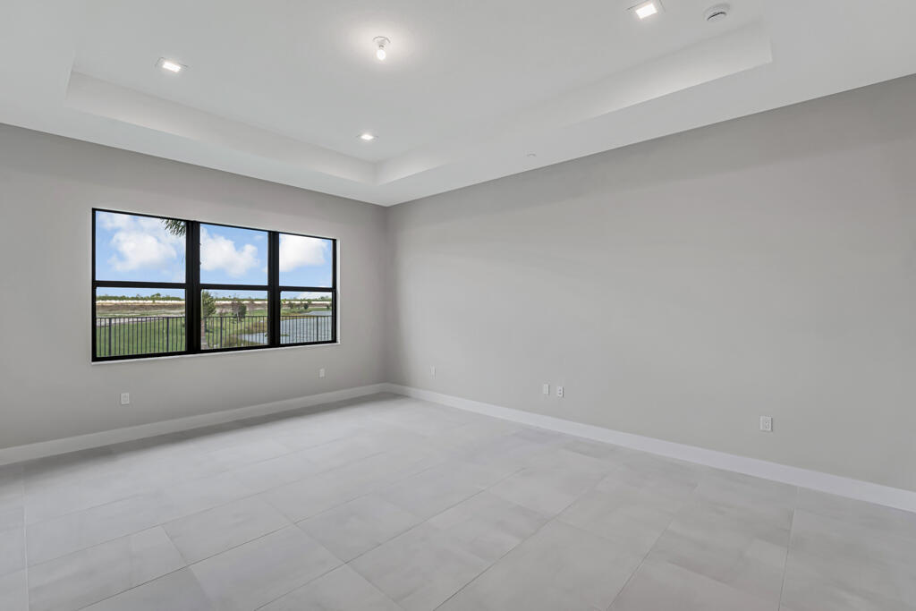 Apex at Avenir - Residential