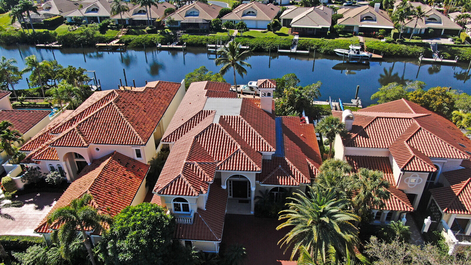 BARROW ISLAND AT JONATHANS LANDING - Residential