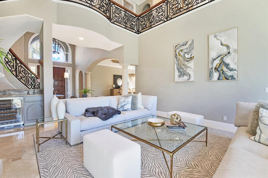 BARROW ISLAND AT JONATHANS LANDING - Residential