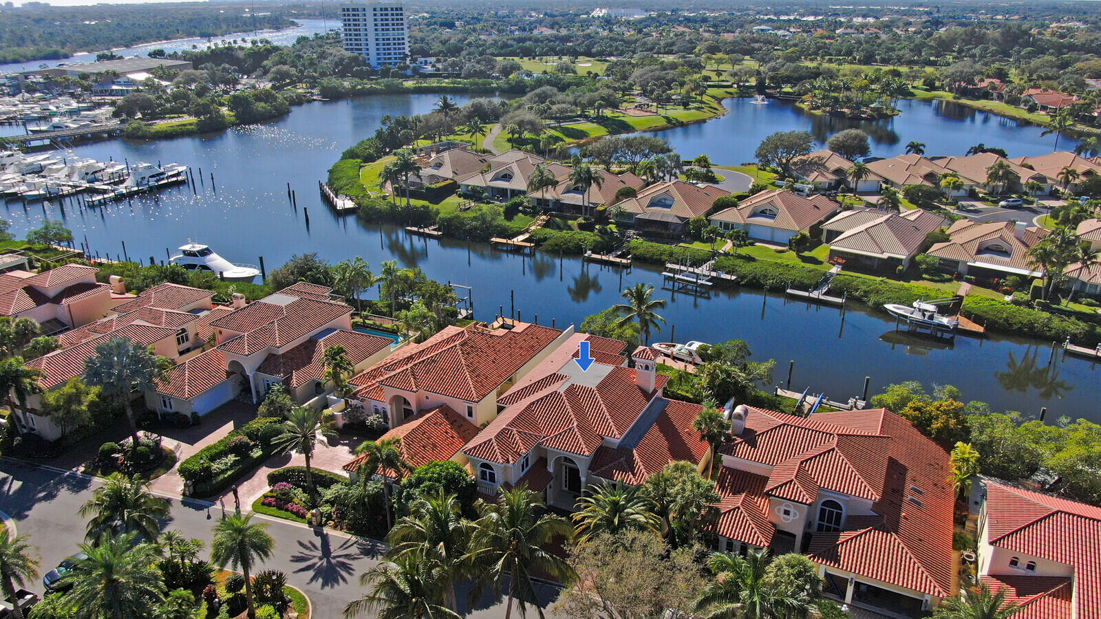 BARROW ISLAND AT JONATHANS LANDING - Residential