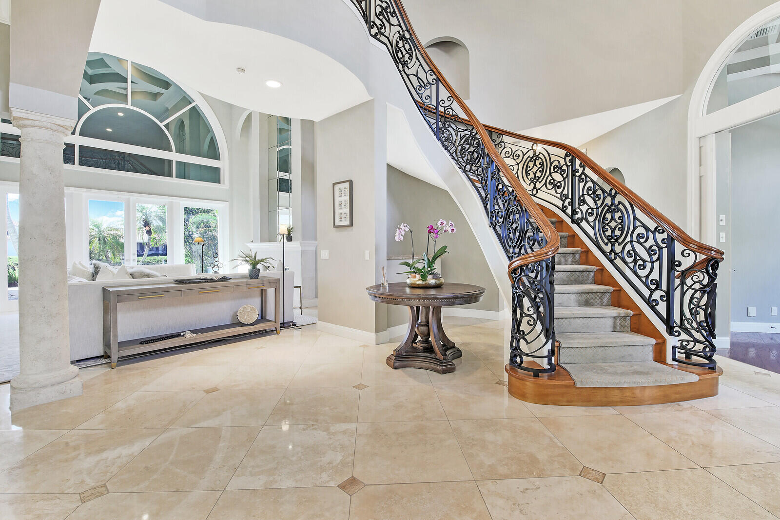 BARROW ISLAND AT JONATHANS LANDING - Residential