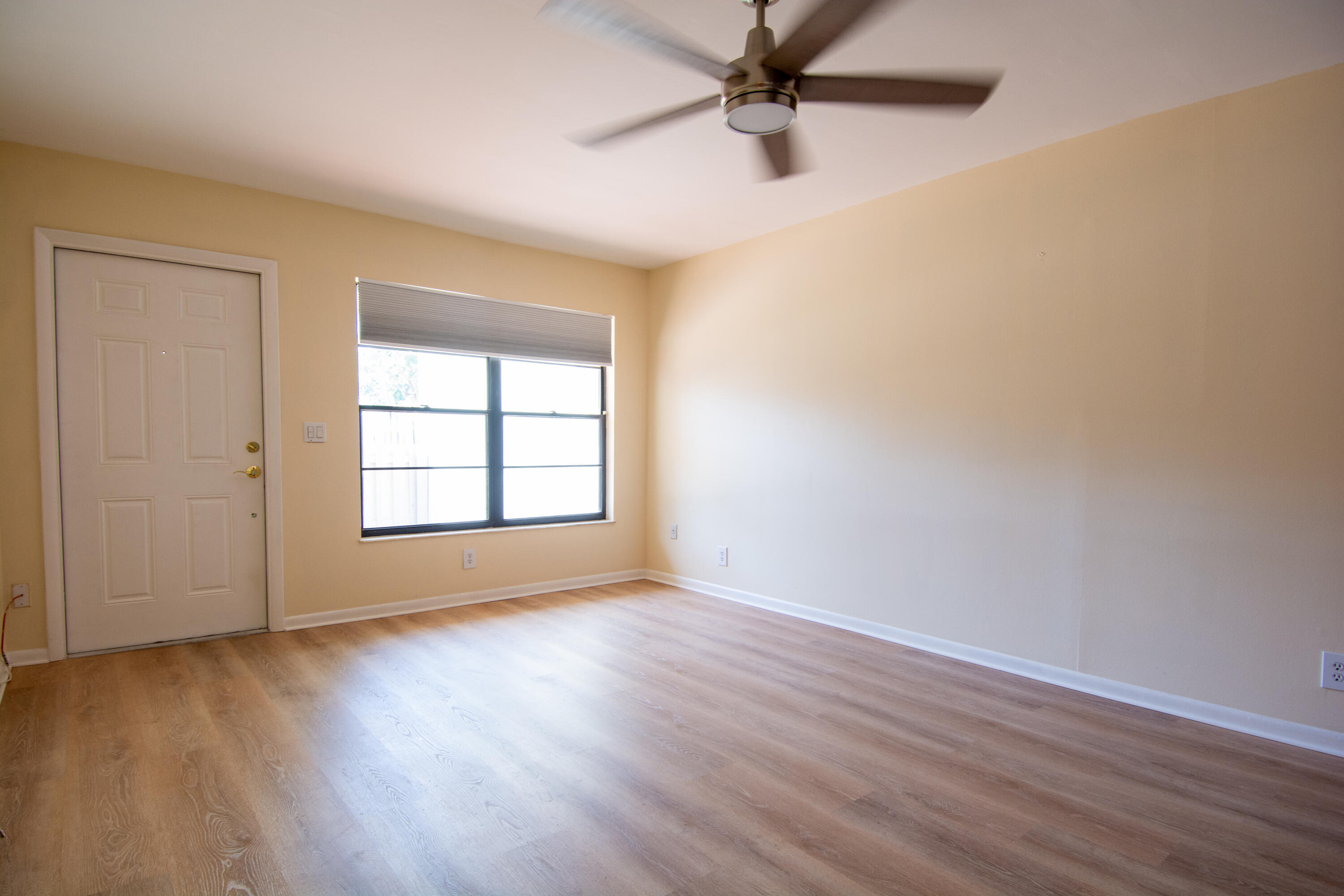 JUPITER LAKES VILLAS CONDO I AND II - Residential Lease