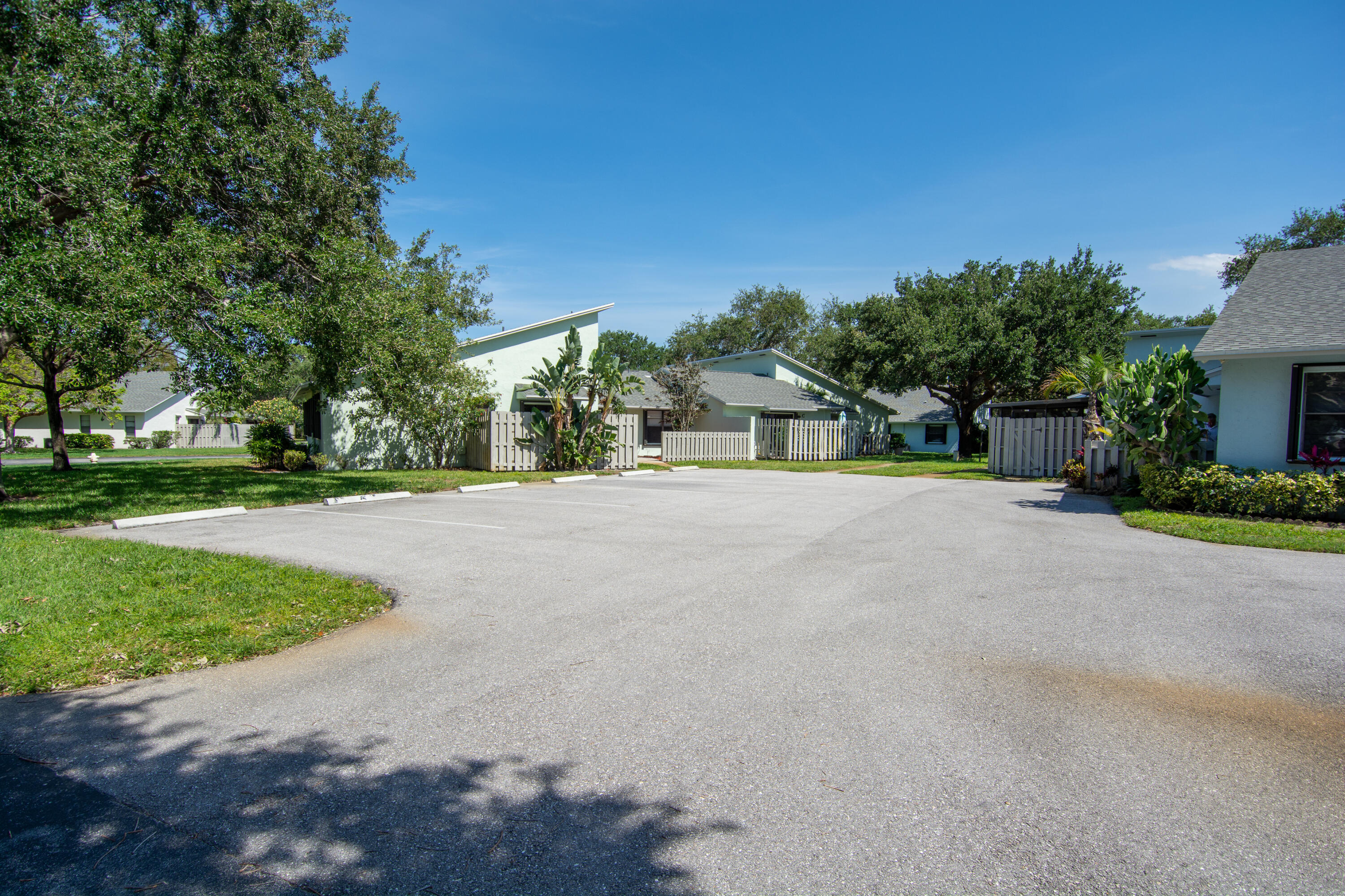 JUPITER LAKES VILLAS CONDO I AND II - Residential Lease