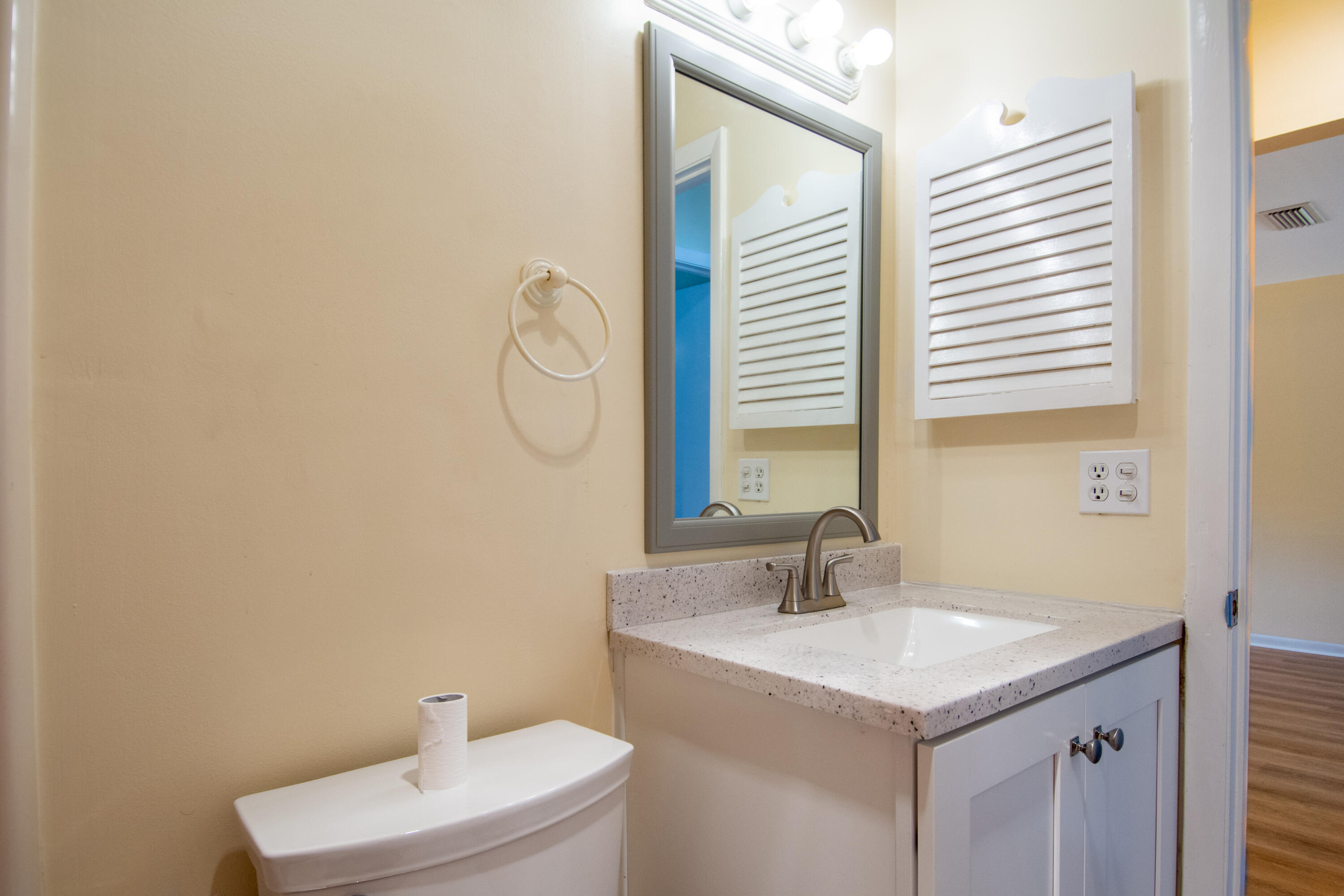 JUPITER LAKES VILLAS CONDO I AND II - Residential Lease