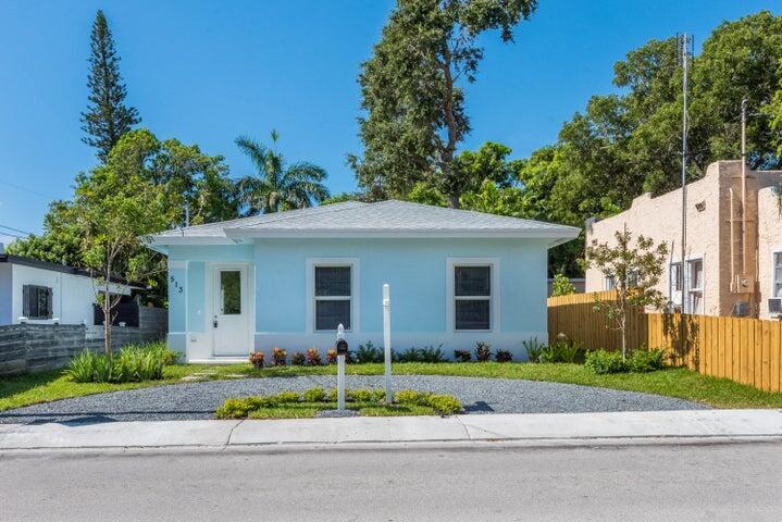 LAKE WORTH TOWN OF - Residential