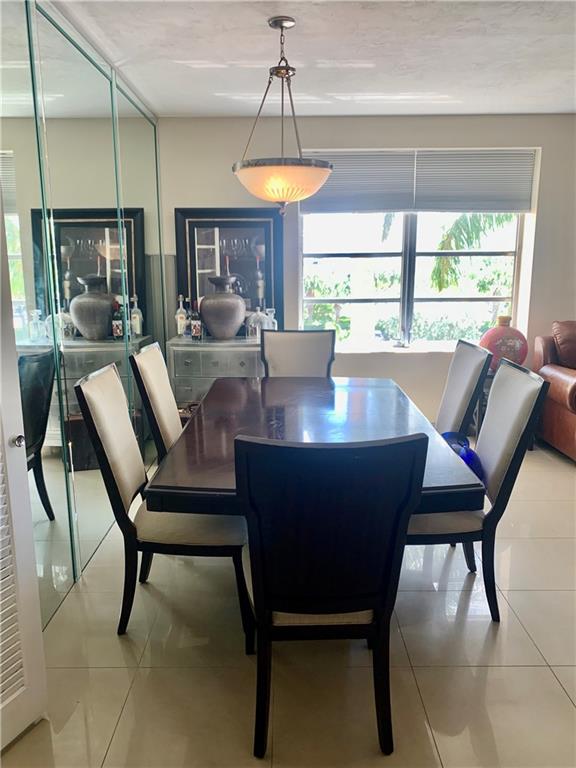 CORAL RIDGE TOWERS SOUTH - Residential