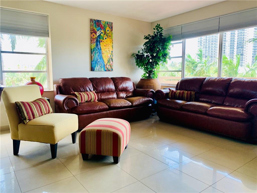 CORAL RIDGE TOWERS SOUTH - Residential