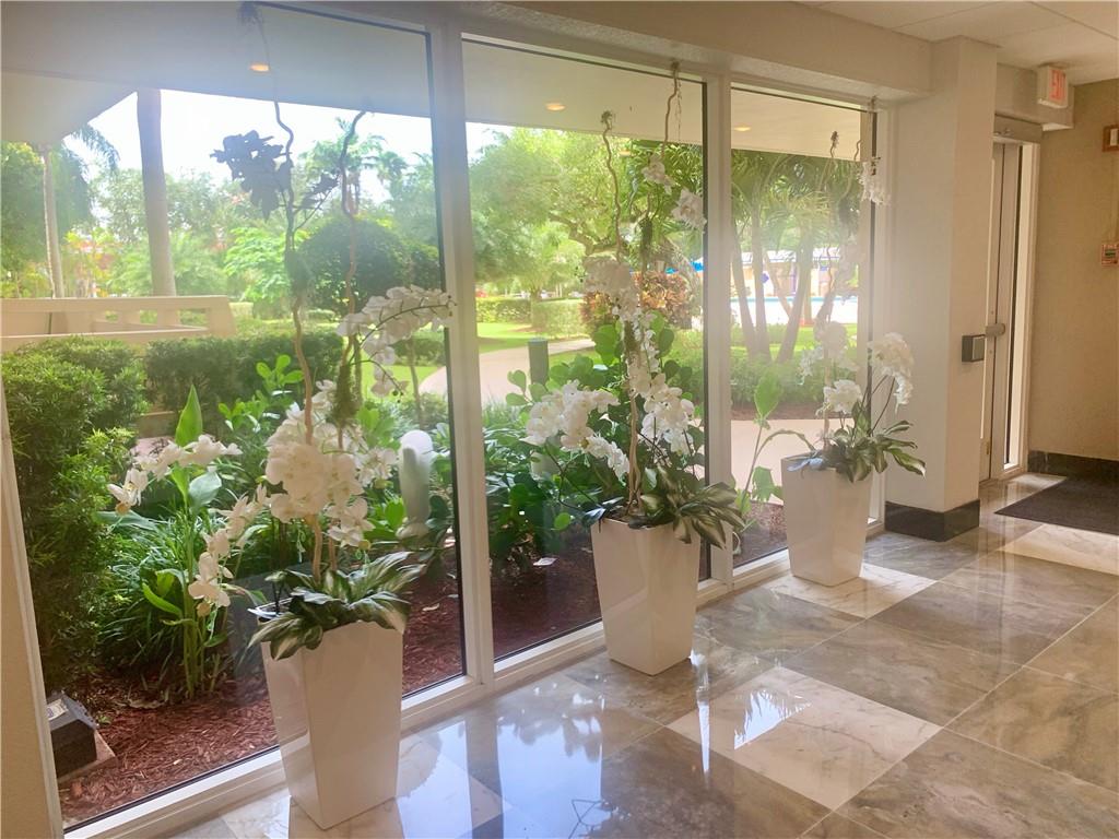 CORAL RIDGE TOWERS SOUTH - Residential