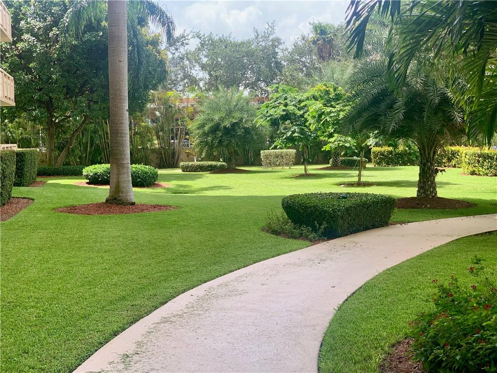 CORAL RIDGE TOWERS SOUTH - Residential