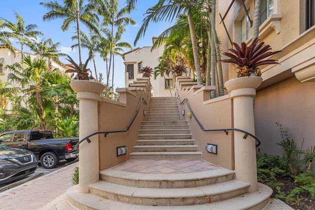 VILLA ALHAMBRA CONDO - Residential