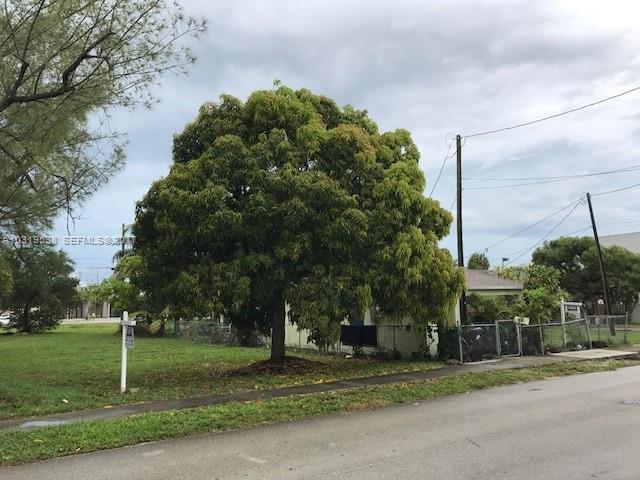 NORTH LAUDERDALE - Residential Lease