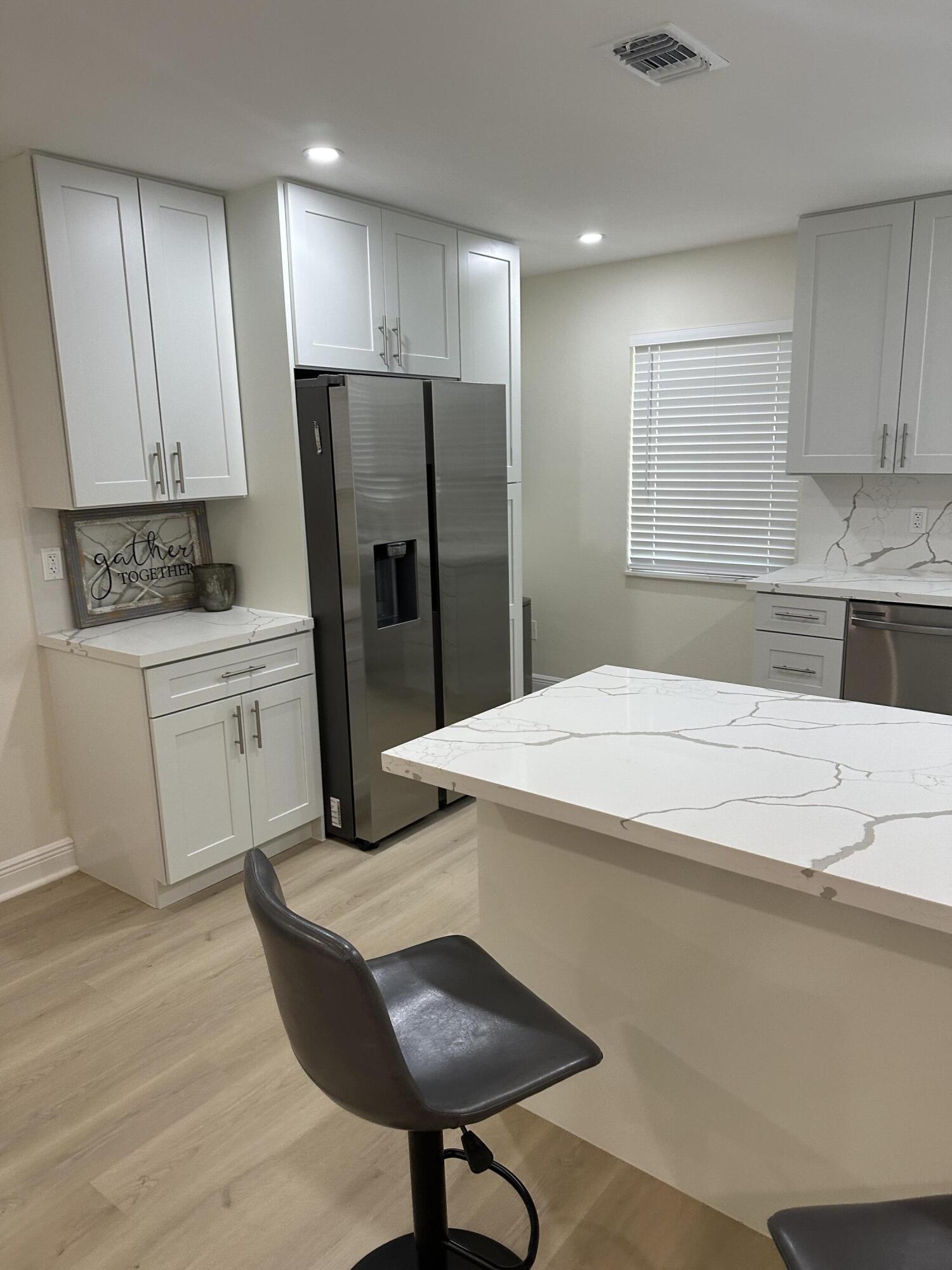 SEACREST ESTATES - Residential Lease