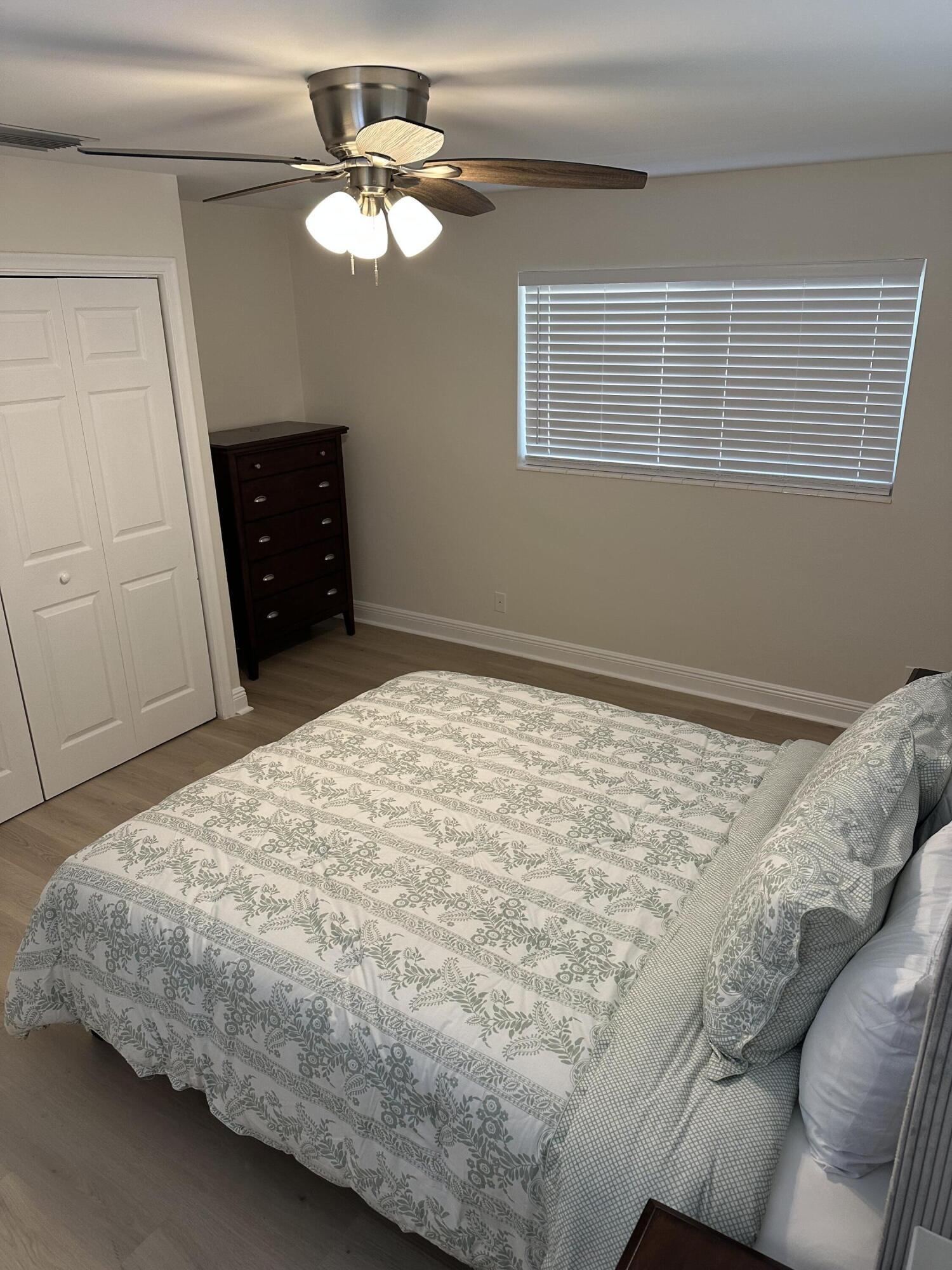 SEACREST ESTATES - Residential Lease