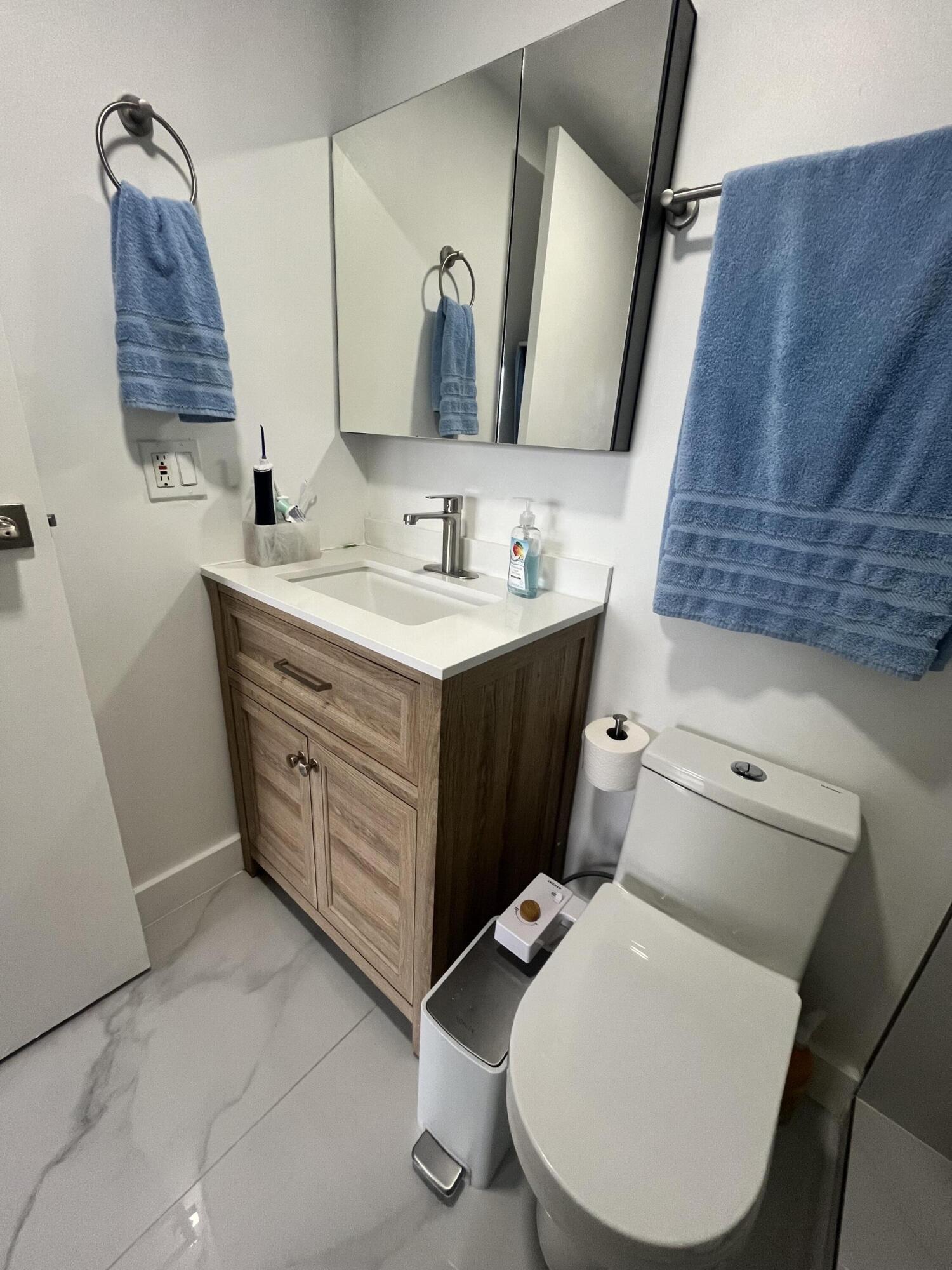 KINGS POINT - Residential Lease