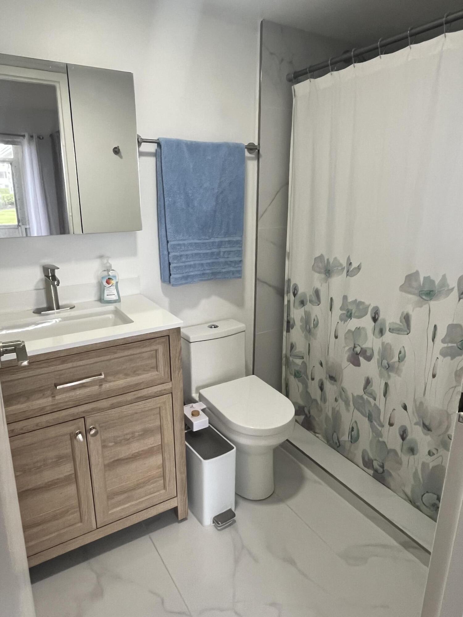 KINGS POINT - Residential Lease