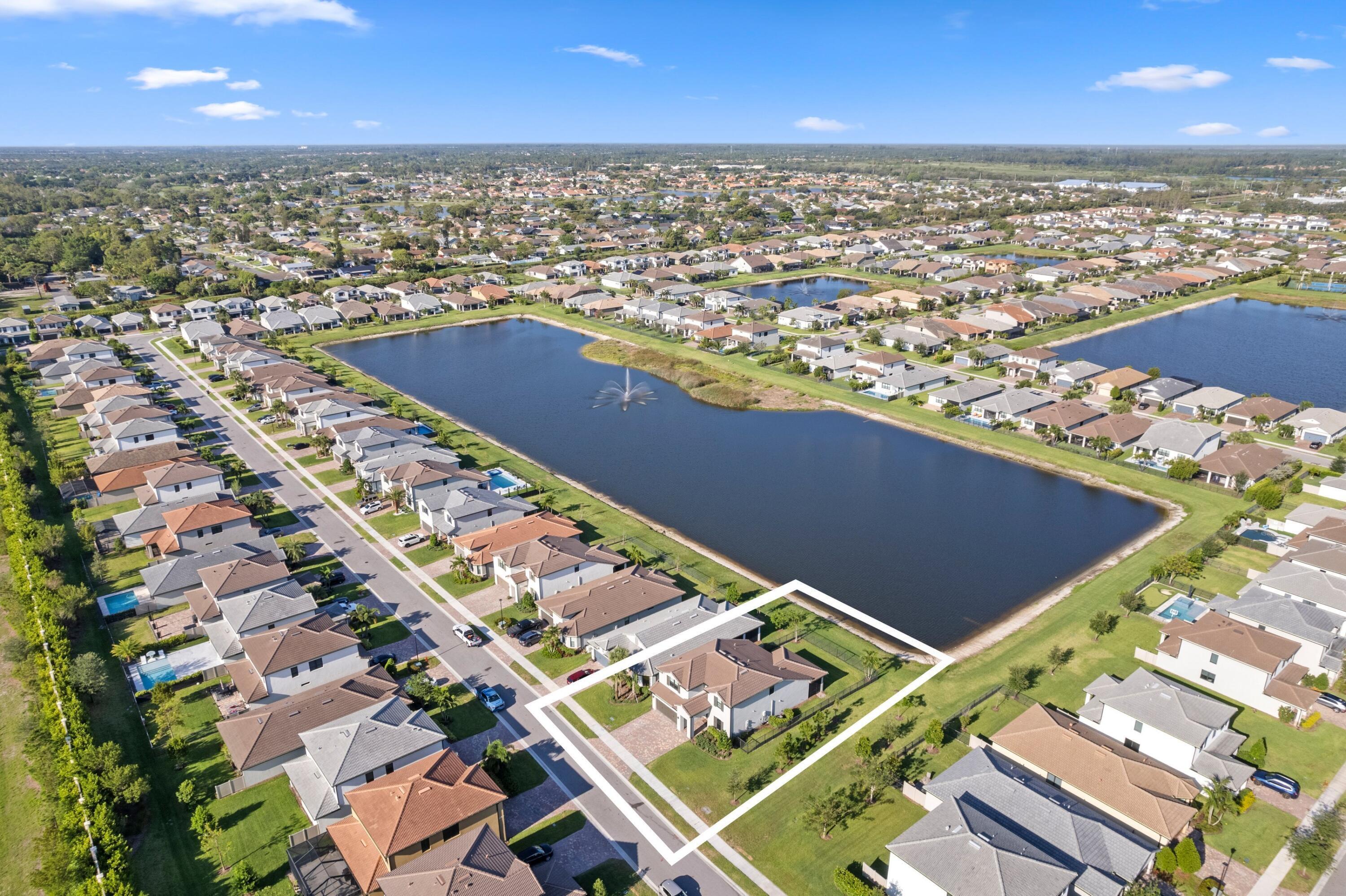 FIELDS AT GULFSTREAM POLO - Residential