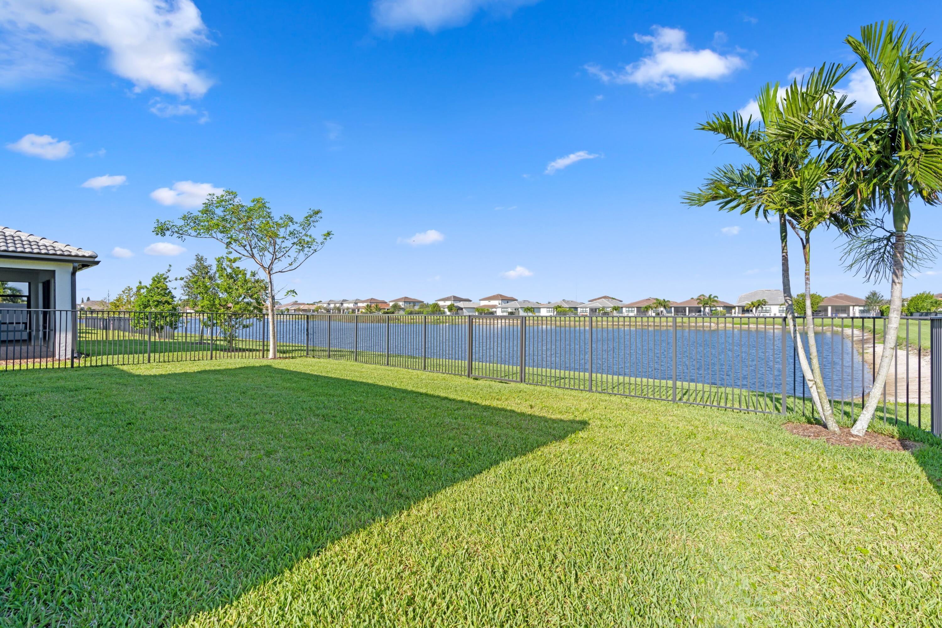 FIELDS AT GULFSTREAM POLO - Residential