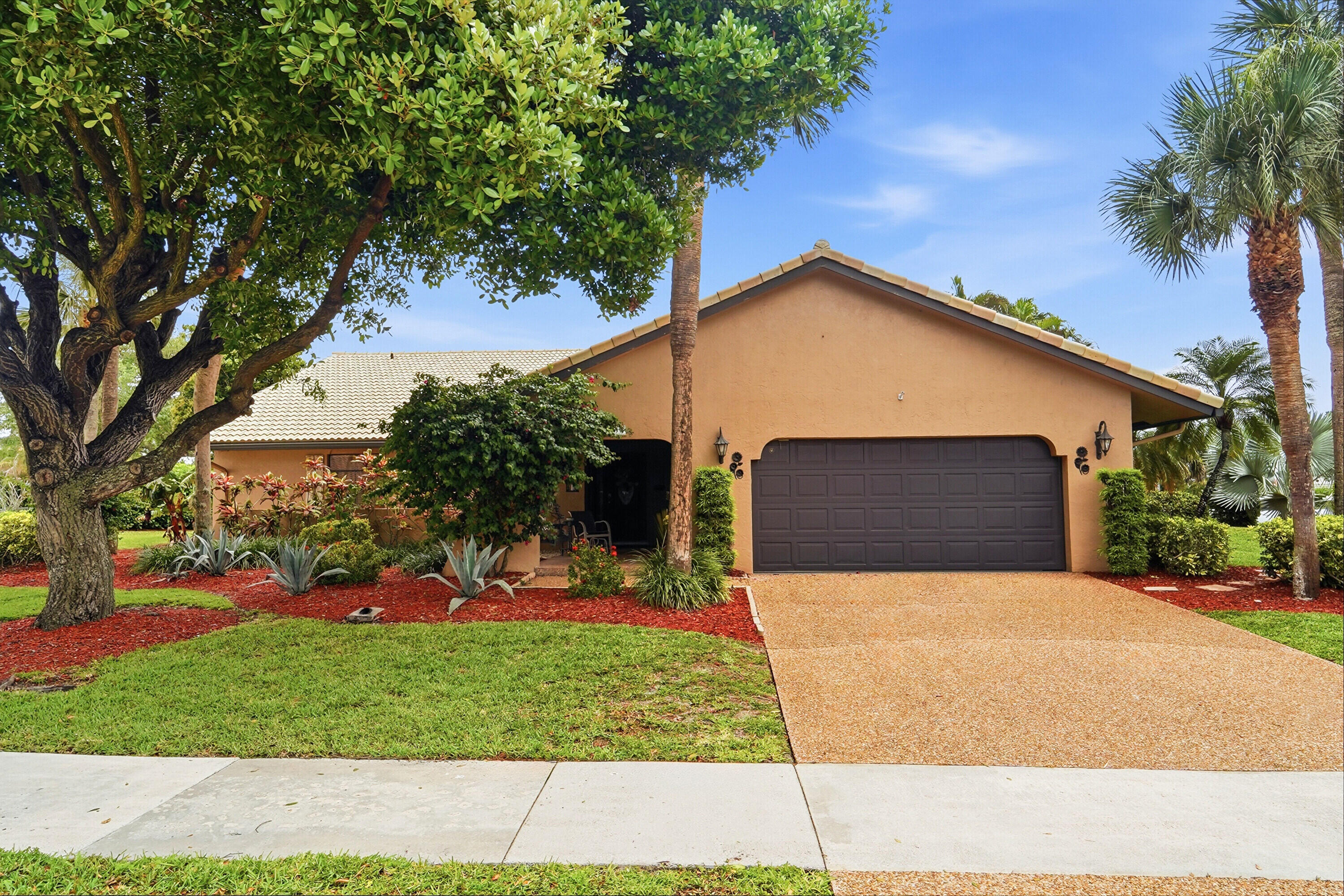 Hey, future homeowner! Look at this Impressive single-family home located on a corner lot in Deer Creek. This spacious 3/2 expands 2,658 sq. ft. of living and outdoor space including a 2-car garage. You will appreciate the open floorplan that seamlessly connects the modern kitchen to the open living and dining areas designed for relaxation and entertaining. New AC & water heater! The primary suite features walk-in closets and a spacious en-suite bathroom. Step outside to discover the expansive private outside pool area, complete with a screen-enclosed & cabana bath making it an ideal choice for families seeking both comfort and leisure in a suburban setting. The community has easy access to local amenities, parks, and golf courses, making it perfect for those who enjoy an active lifestyle. Make a note that this is a Foreign Seller