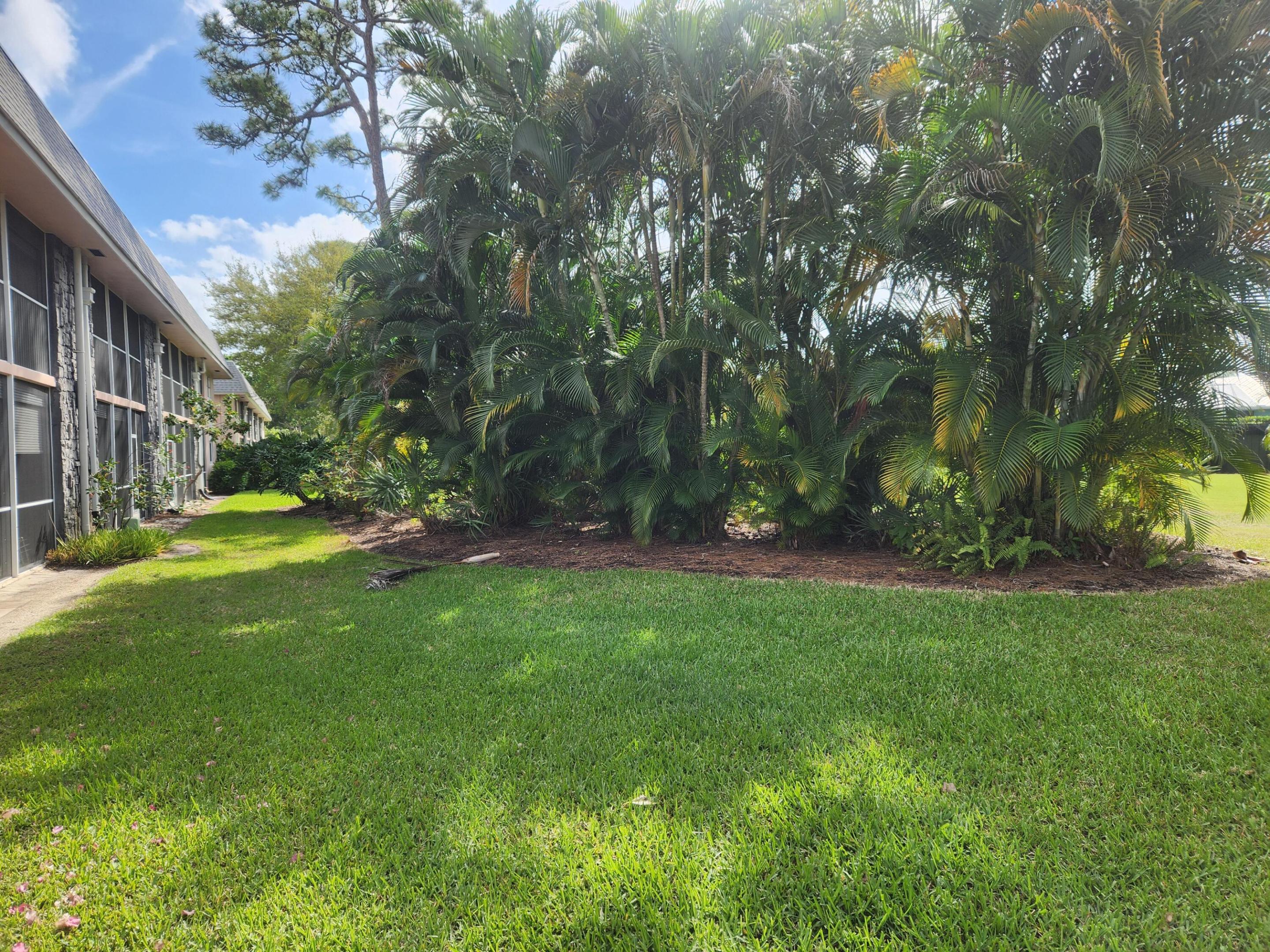 LITTLE CLUB CONDO - Residential