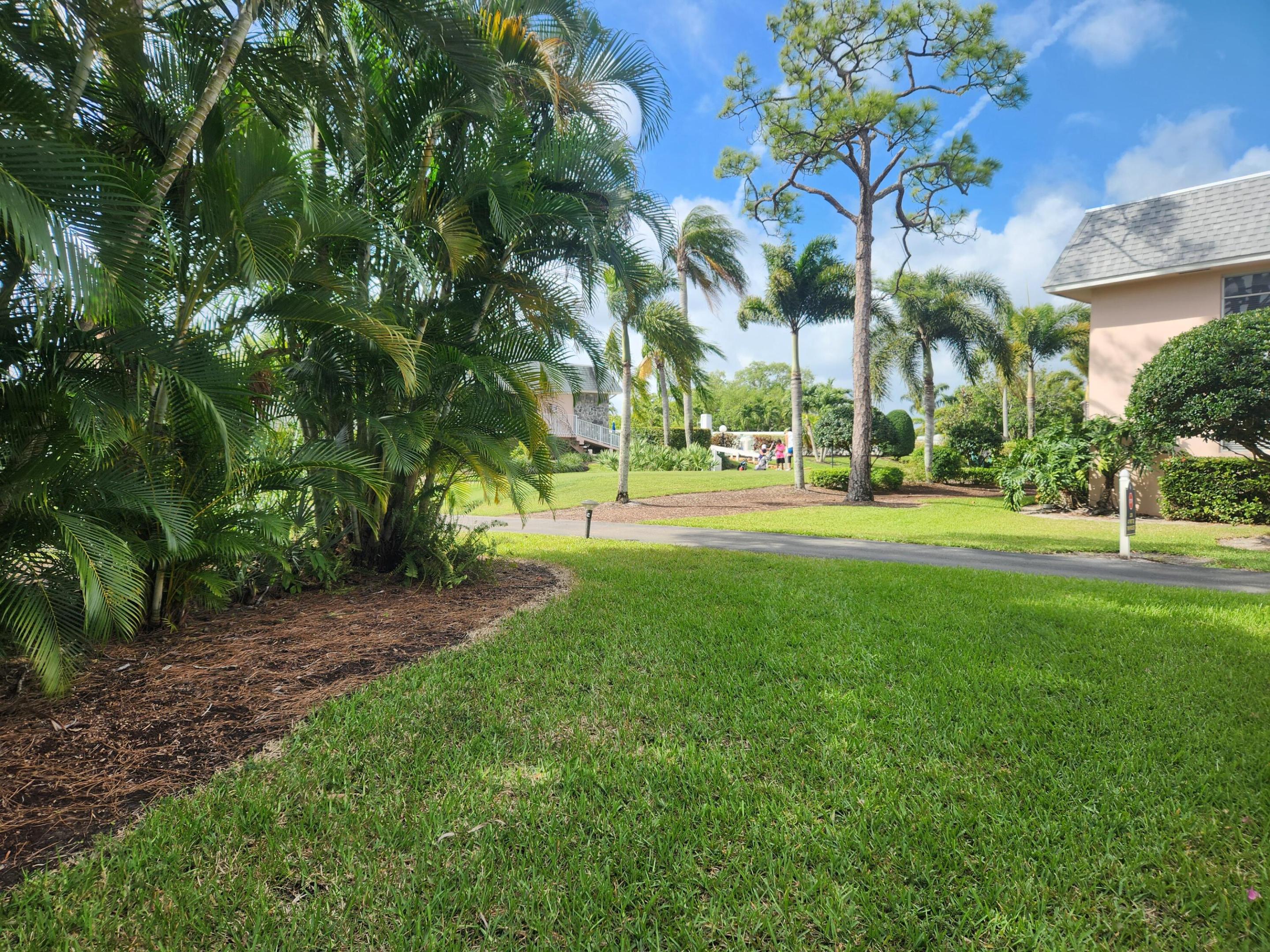 LITTLE CLUB CONDO - Residential