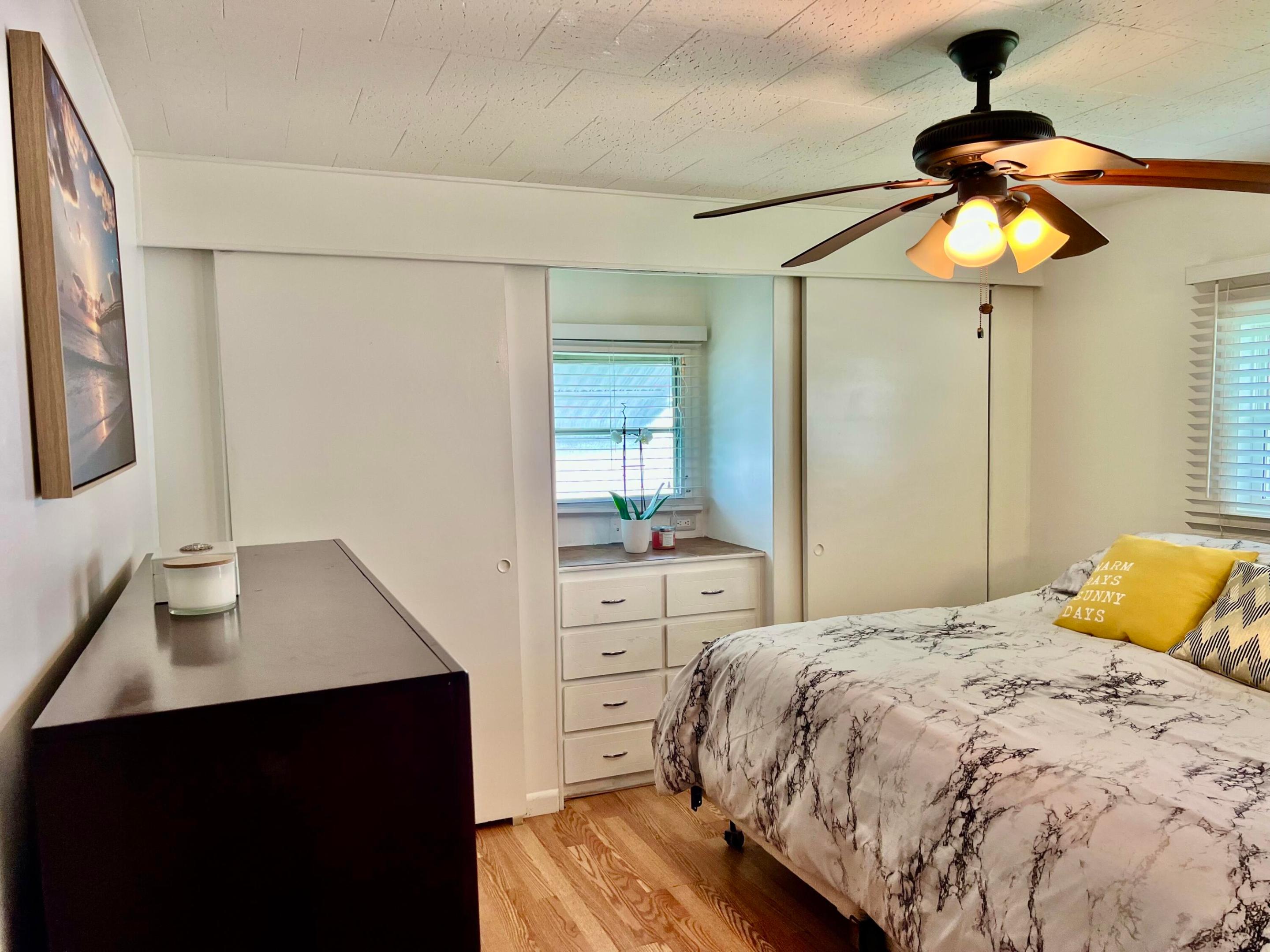 Orangebrook Harbor - Residential
