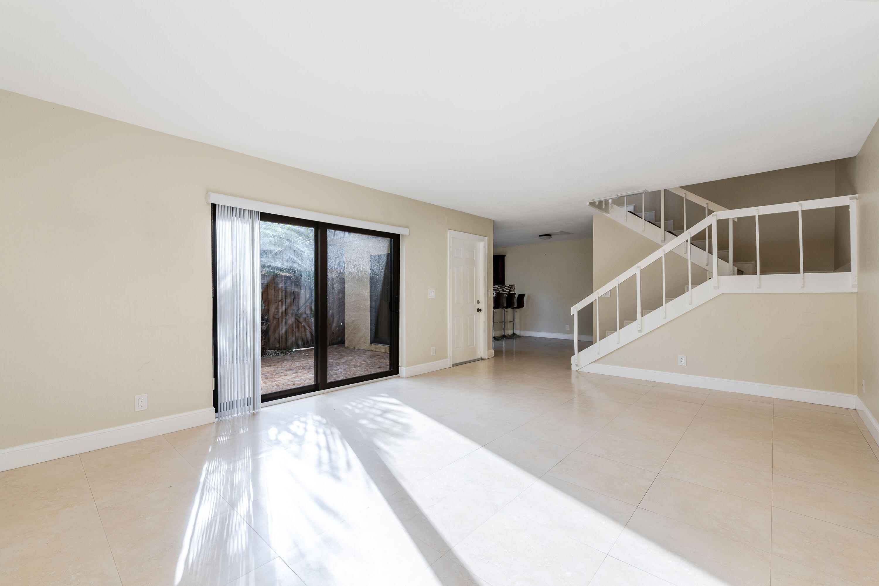 WATERSIDE ESTATES - Residential