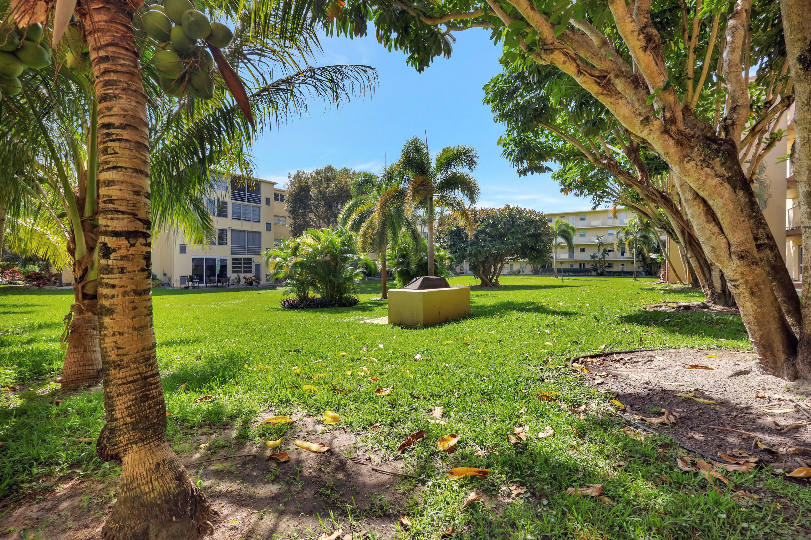 Village Royale Forest Green - Residential