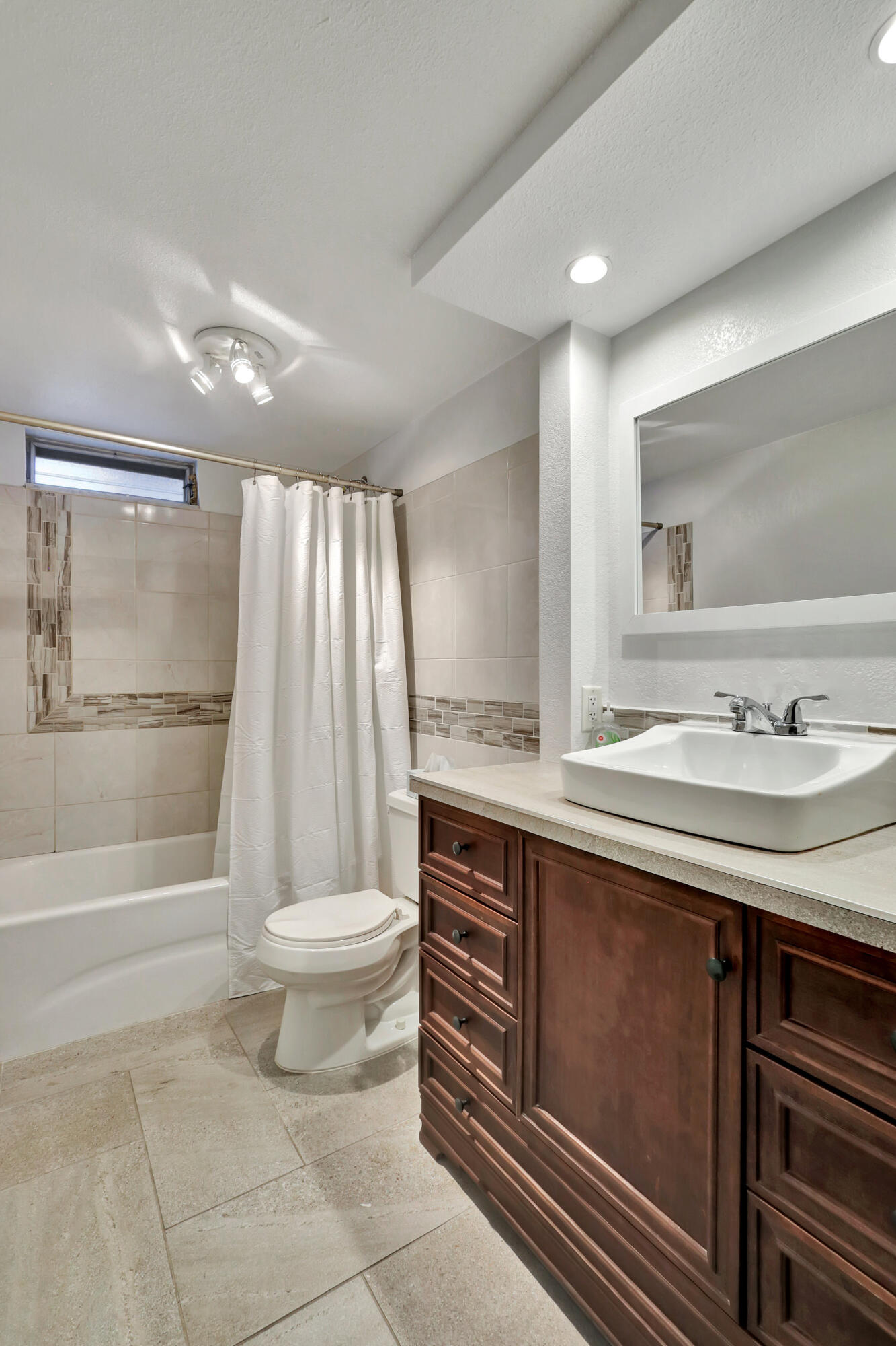 Village Royale Forest Green - Residential