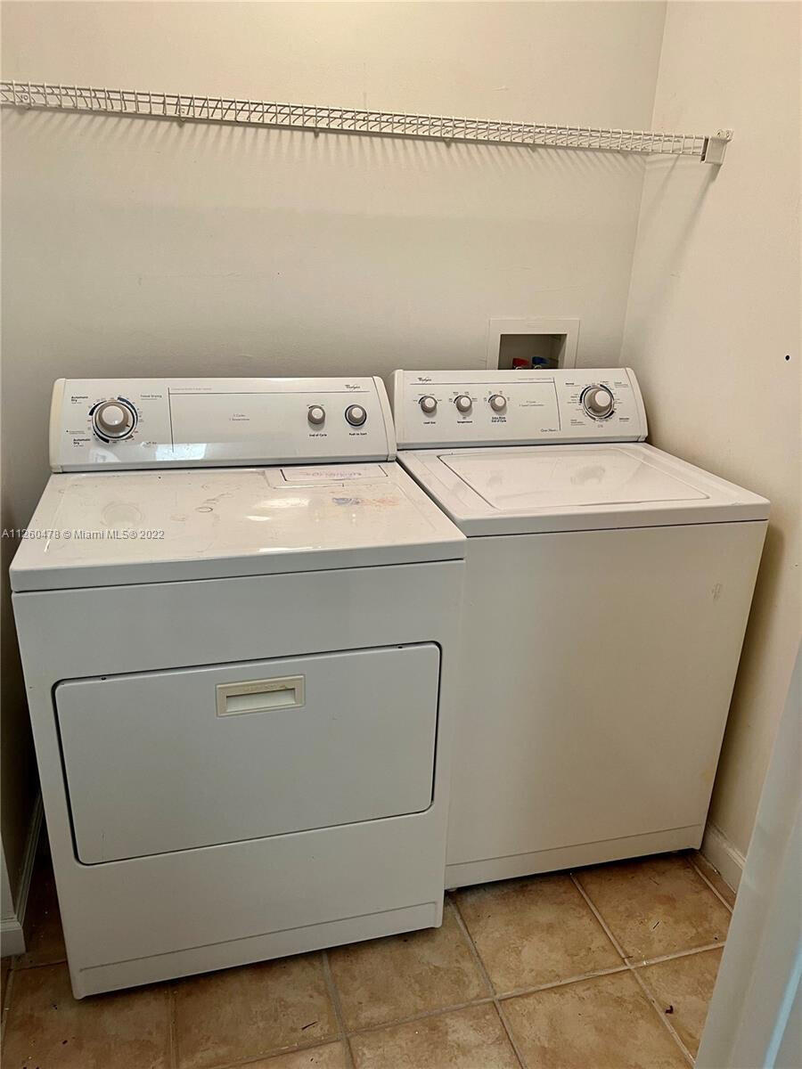 MEZZANO CONDO - Residential