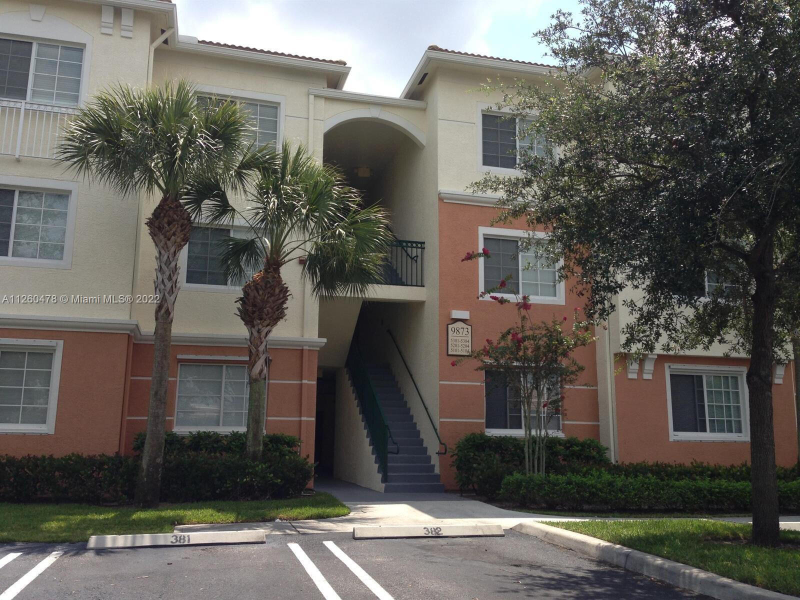 MEZZANO CONDO - Residential
