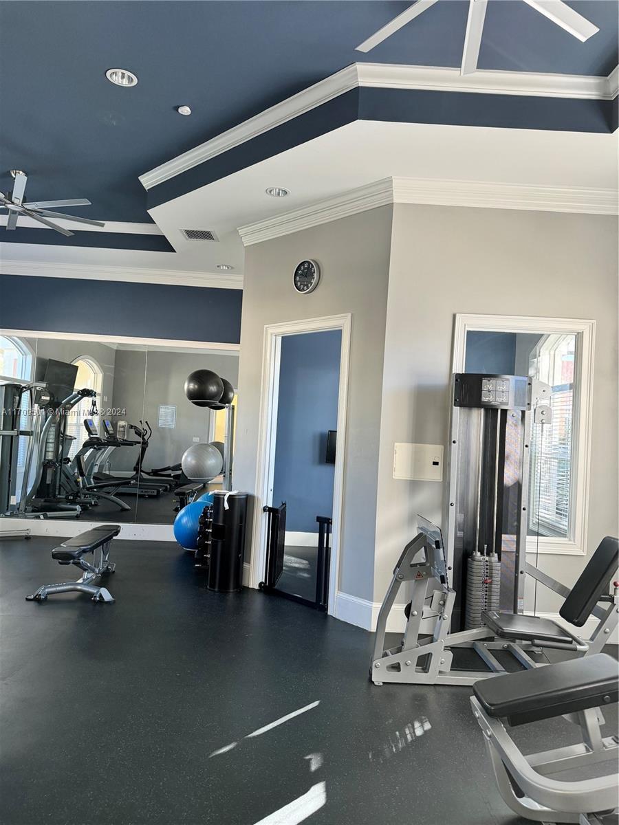 MEZZANO CONDO - Residential
