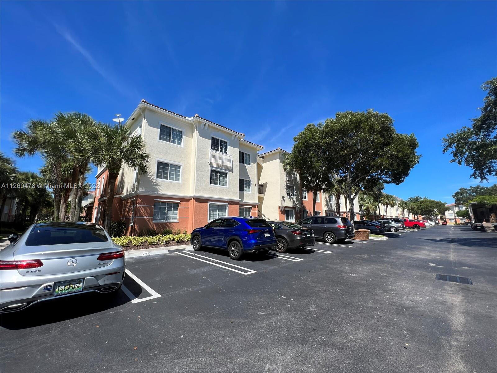 MEZZANO CONDO - Residential