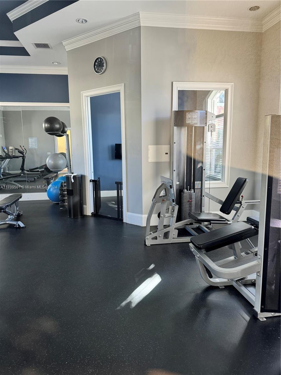 MEZZANO CONDO - Residential