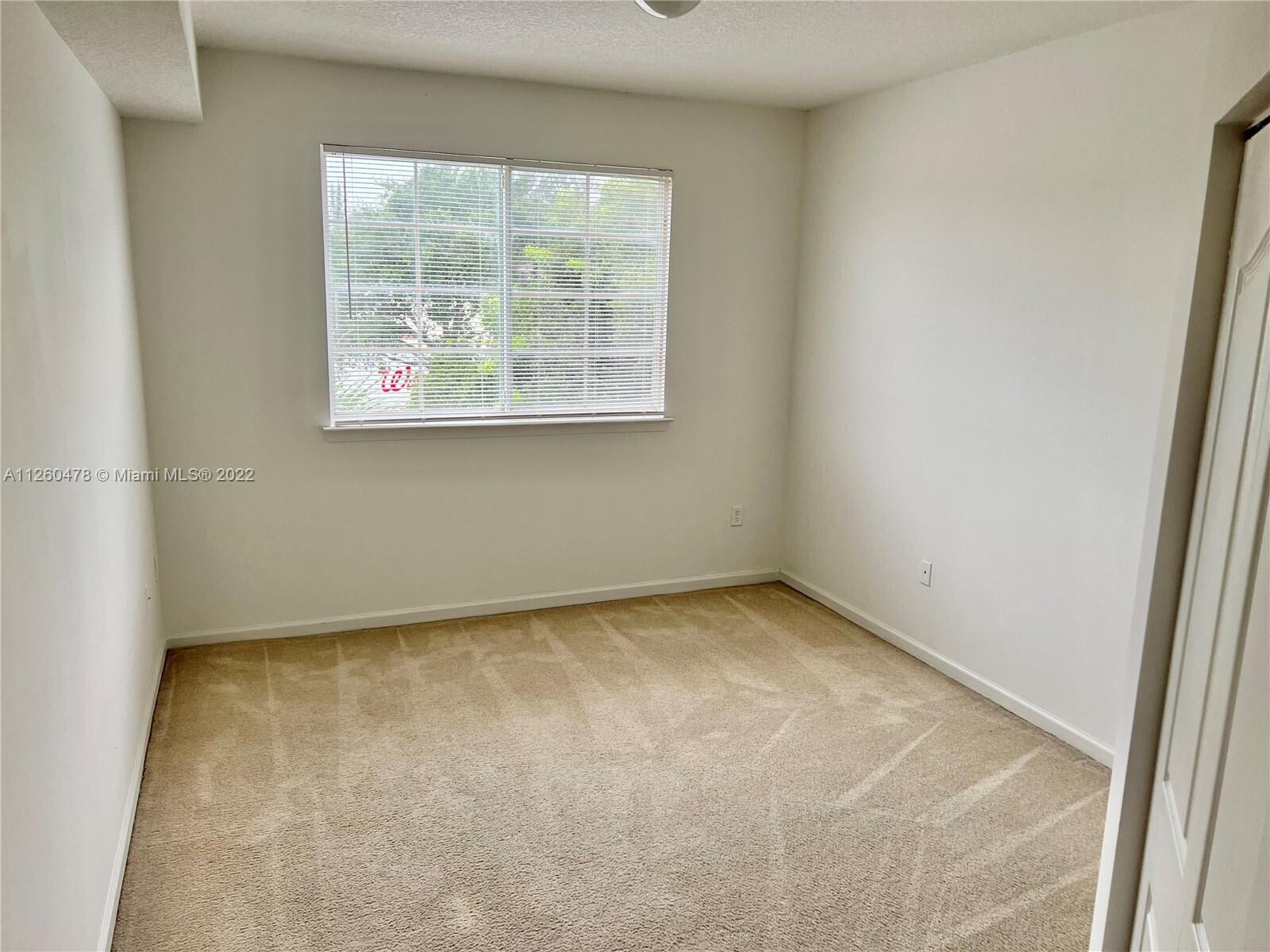 MEZZANO CONDO - Residential
