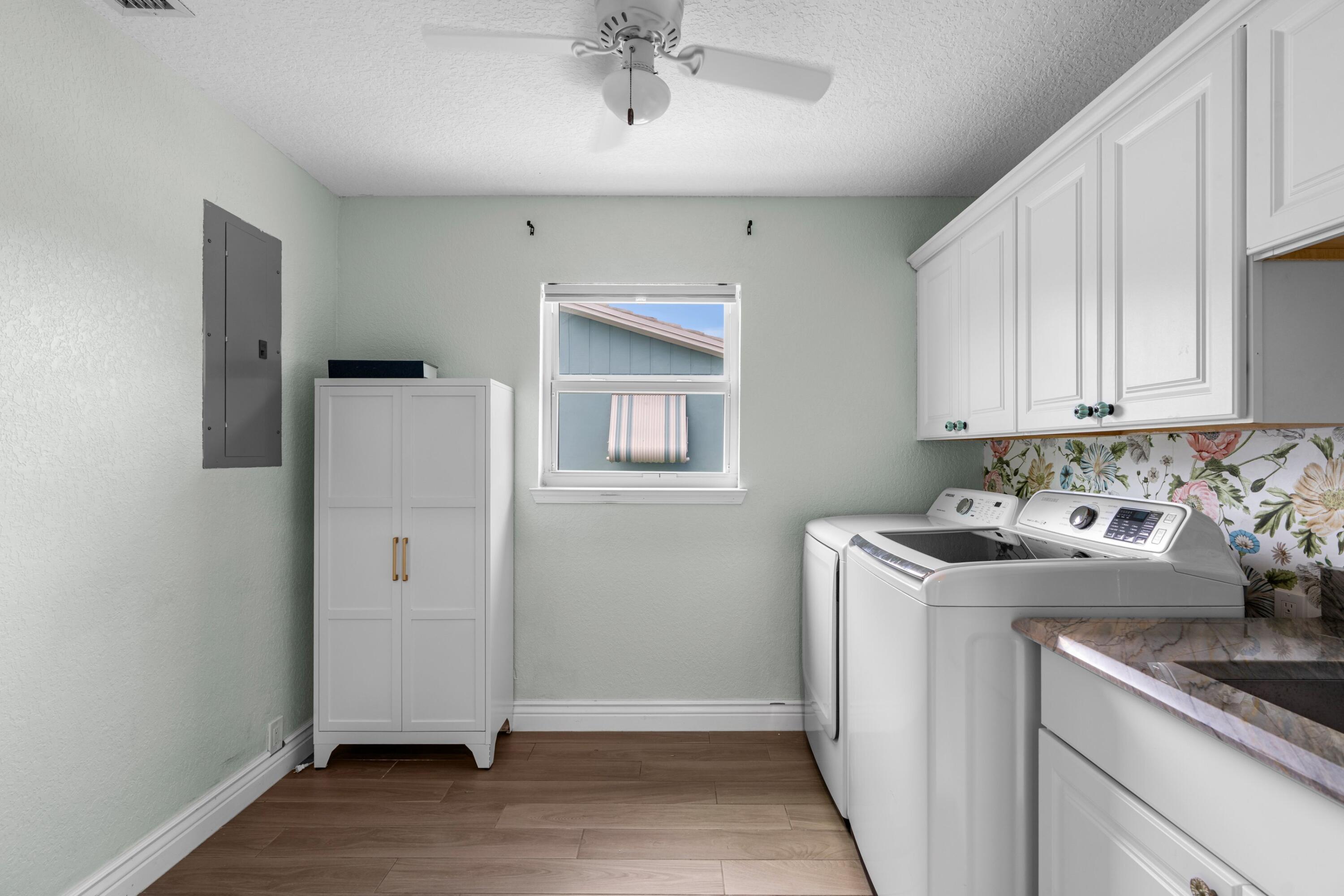 DEWEY HEIGHTS - Residential